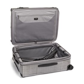 Short Trip Expandable 4 Wheeled Packing Case Tegra-Lite®