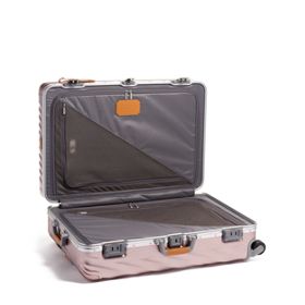 Extended Trip Packing Case 19  Degree  Aluminum