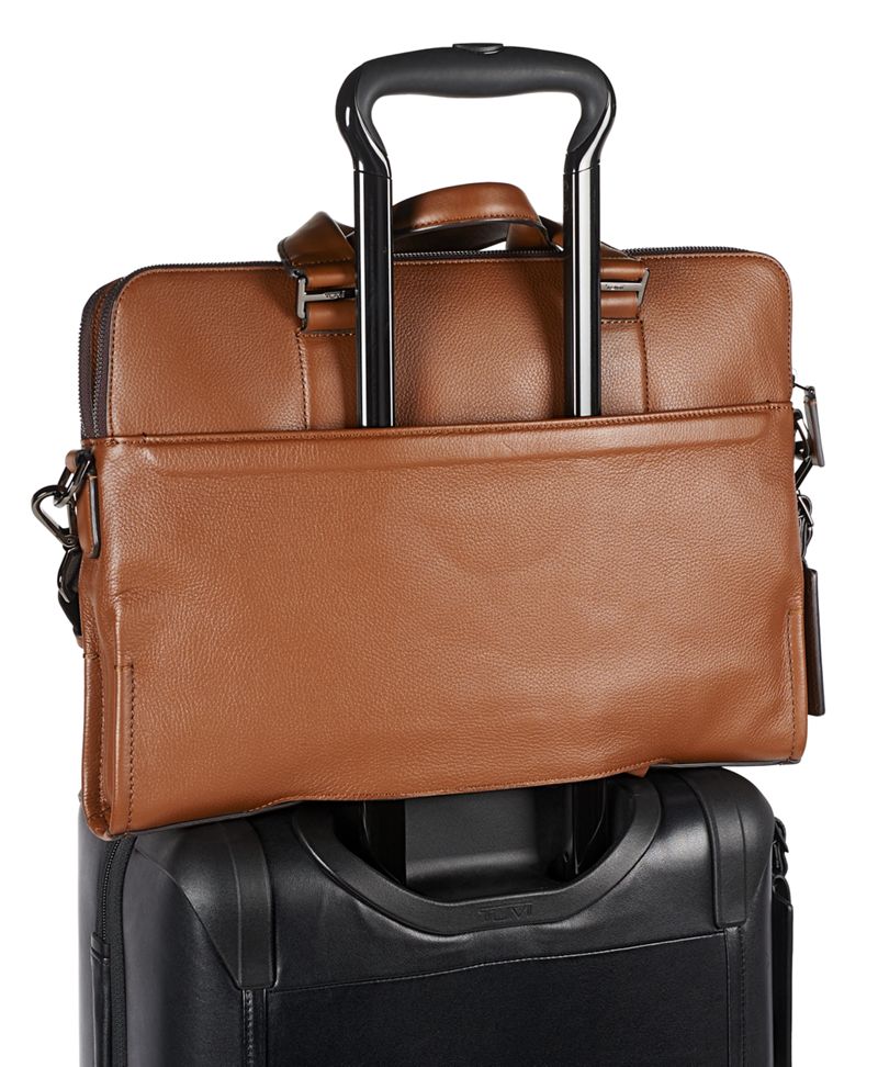 Seneca Slim Brief Leather Harrison Tumi Global Site