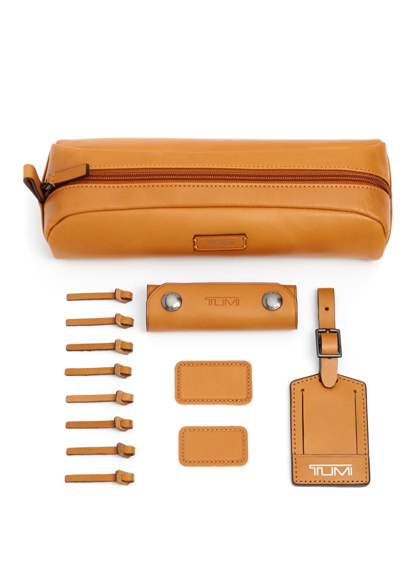 tumi leather key case