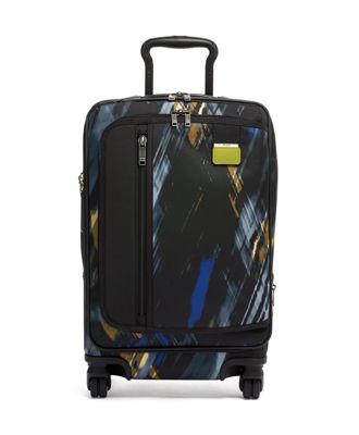 tumi merge carry on