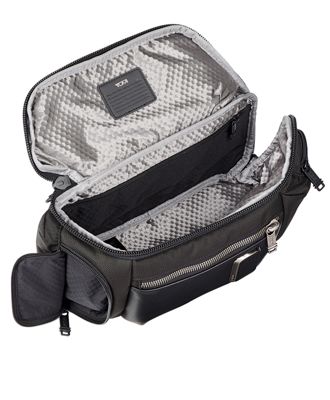 tumi slim bag