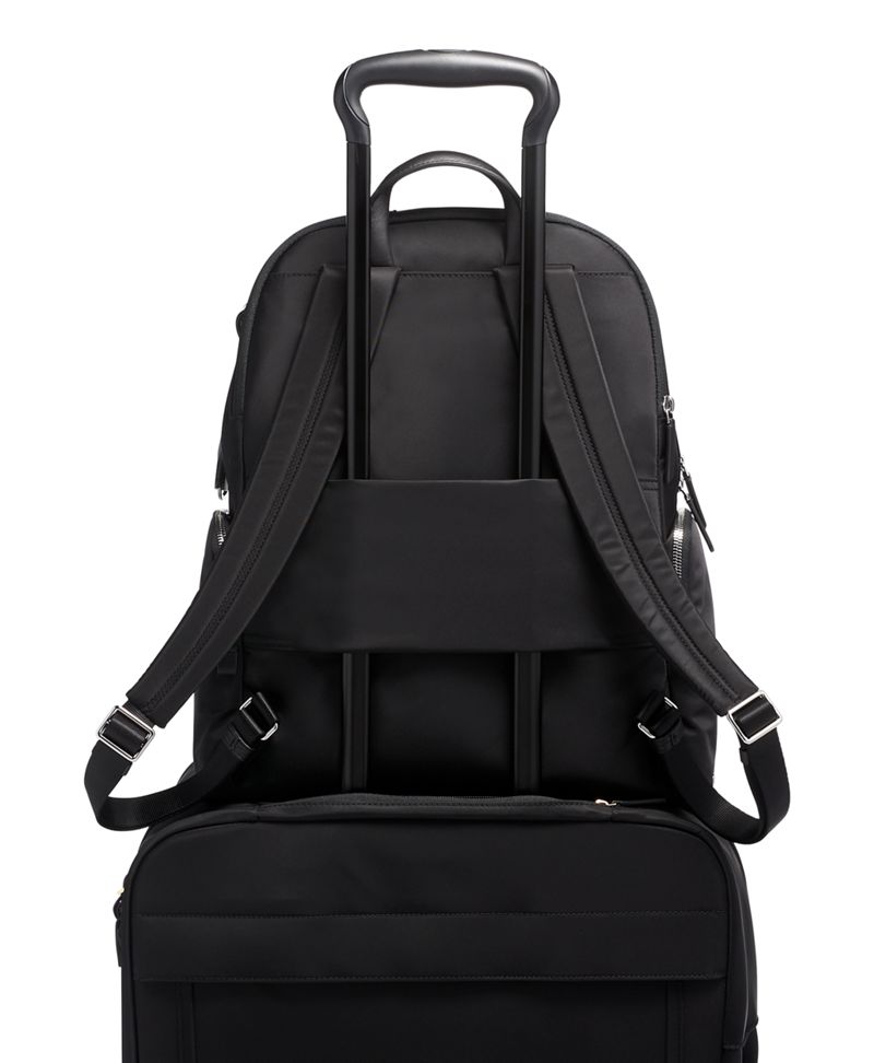 quilted leather shoulder bag