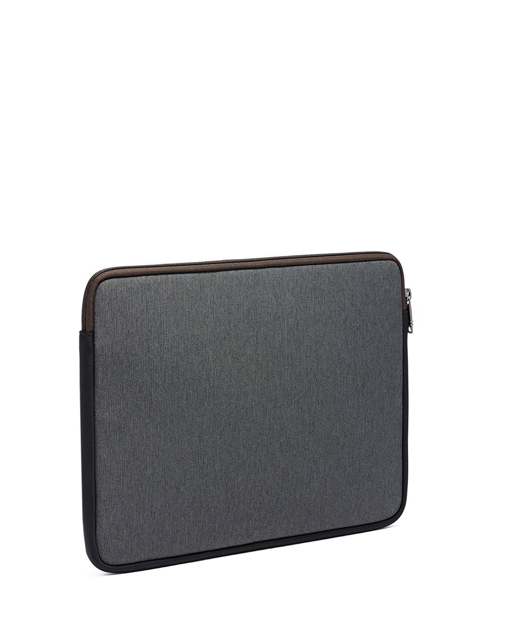 Tumi shop macbook sleeve