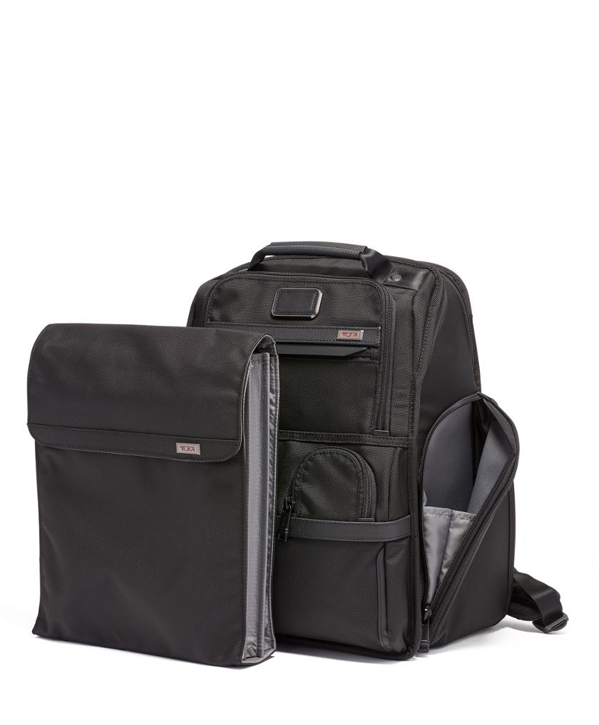 Compact Laptop Brief Pack&reg;