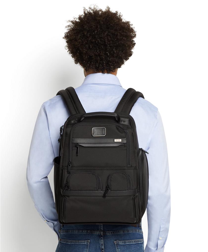Compact Laptop Brief Pack&reg;