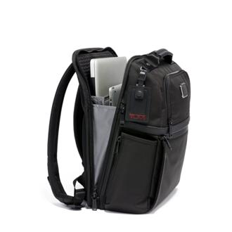กระเป๋าเป๋สะพายหลัง Slim Solutions Brief Pack® Black - medium | Tumi Thailand