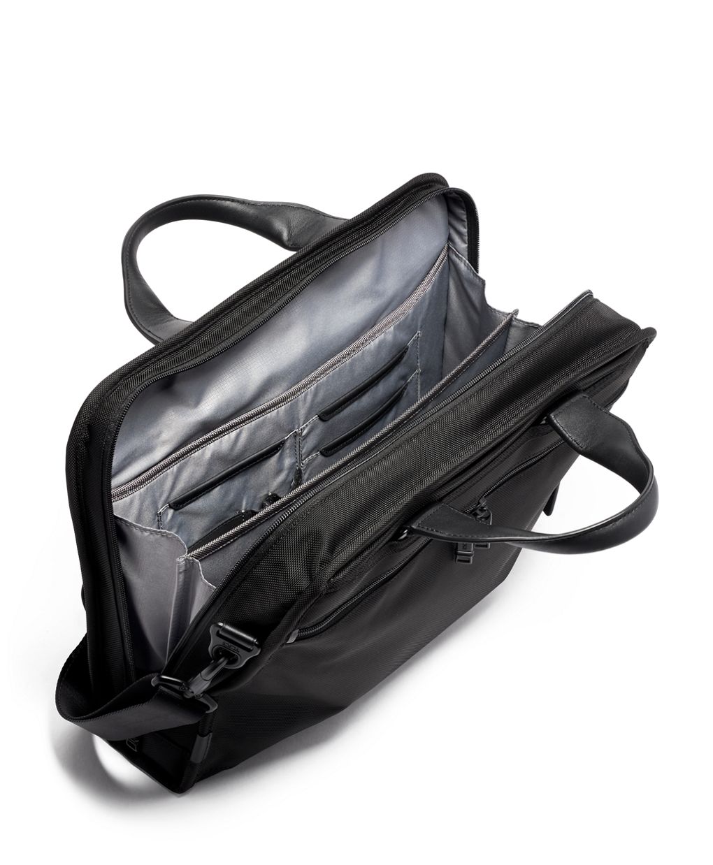 Organizer Portfolio Brief | Tumi US Organizer Portfolio Brief | Tumi US