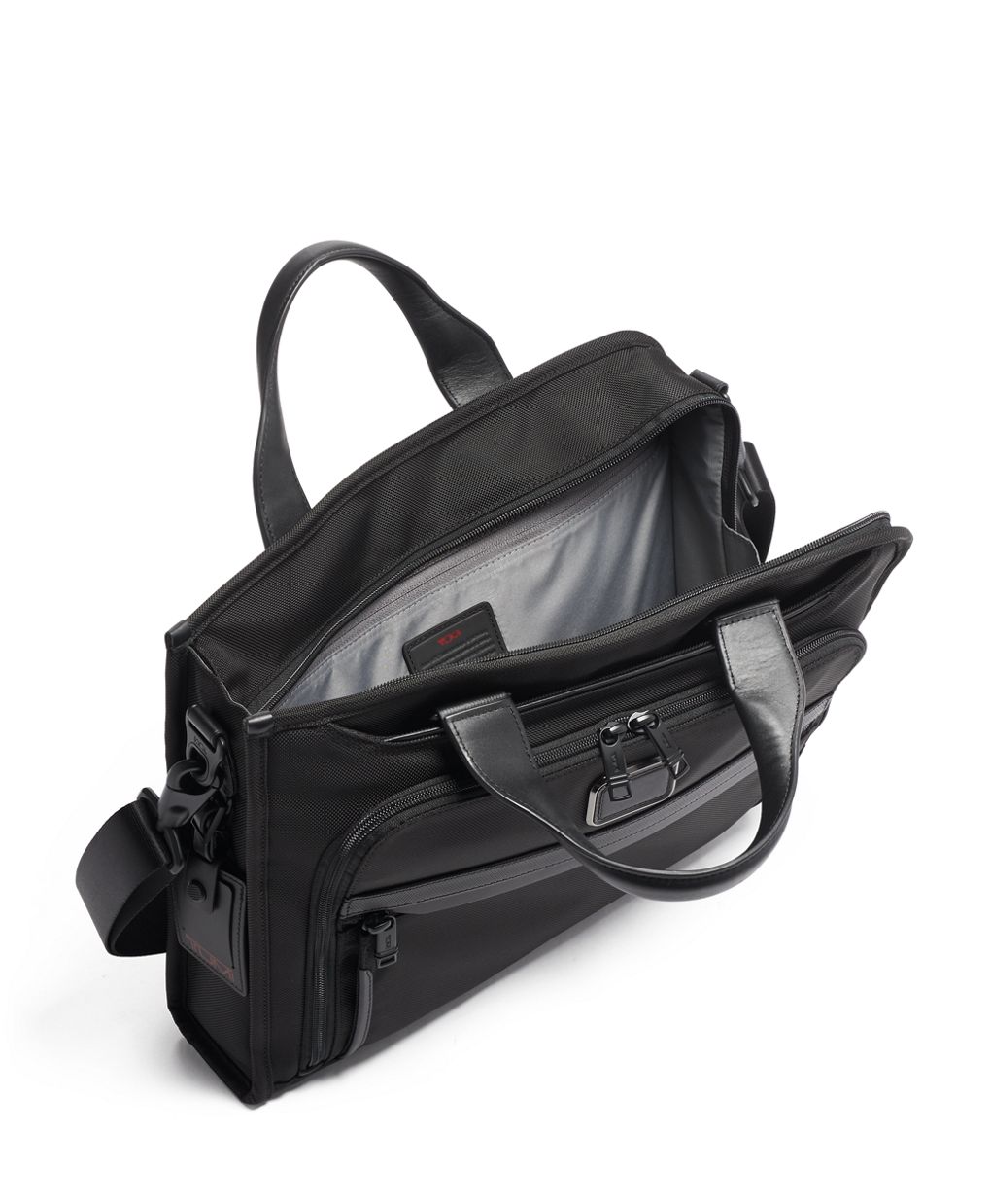 Slim Deluxe Portfolio | Tumi - Special Markets Slim Deluxe Portfolio | Tumi - Special Markets