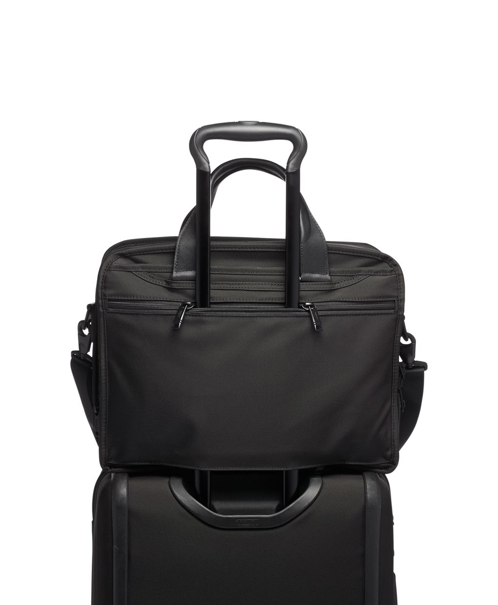 Tumi briefcase online mens