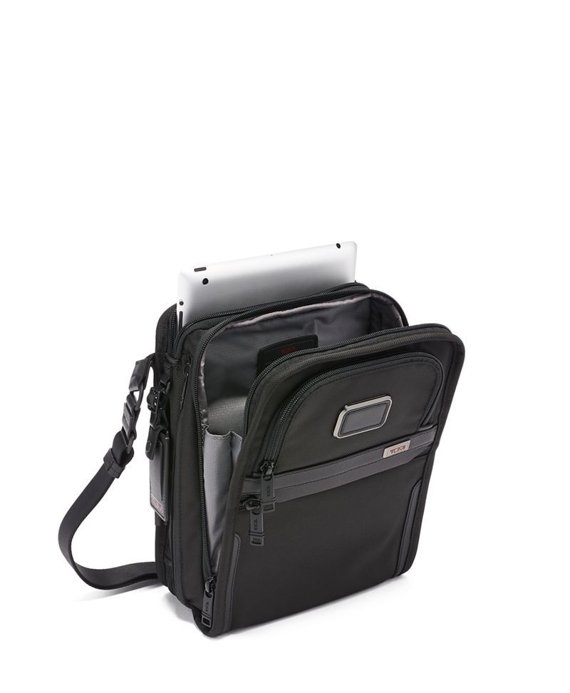 Organizer Travel Tote · 02203116D3 · TUMI Centro América