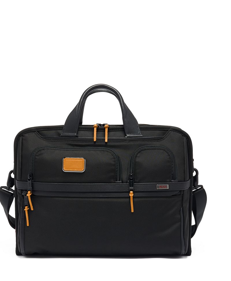 tumi advanced brief review