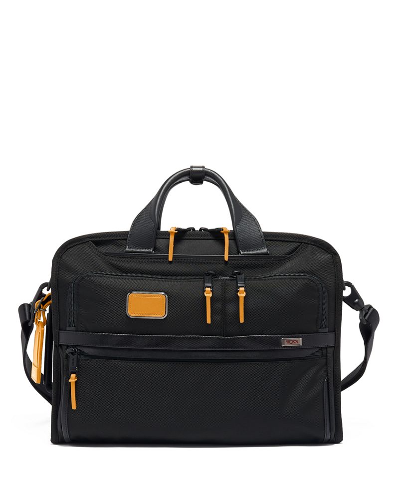 tumi advanced brief review