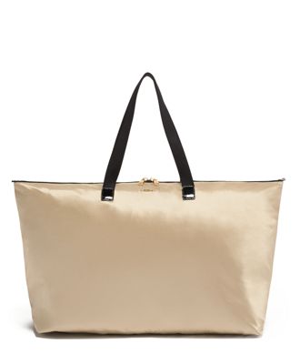 tumi just in case tote