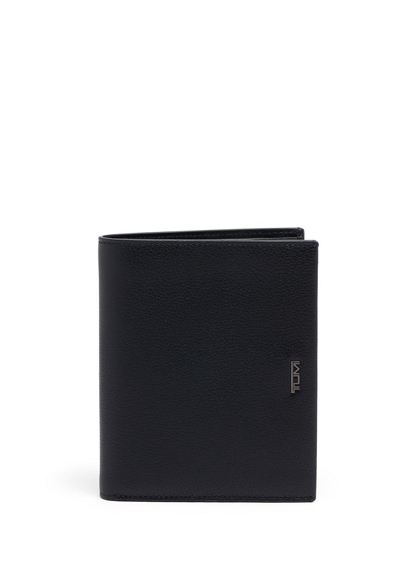 Tumi family outlet passport case