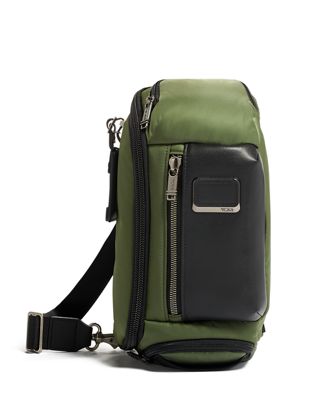 tumi marshall sling