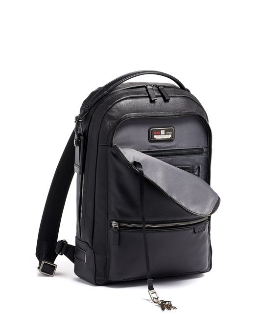 กระเป๋าเป๋สะพายหลัง Bradner Backpack Leather BLACK - large | Tumi Thailand