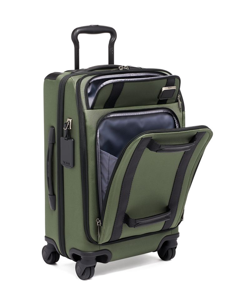 tumi rolling carryon