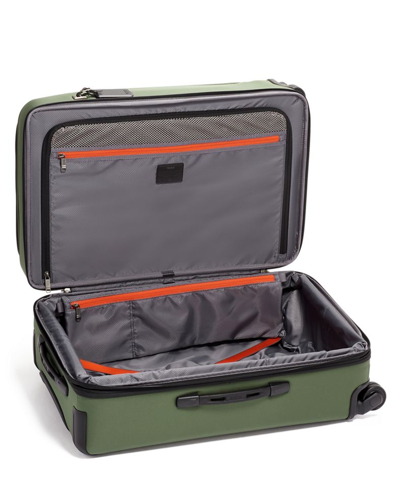 SHORT TRIP EXPANDABLE 4 WHEELED PACKING CASE · 022028664FT2 · TUMI