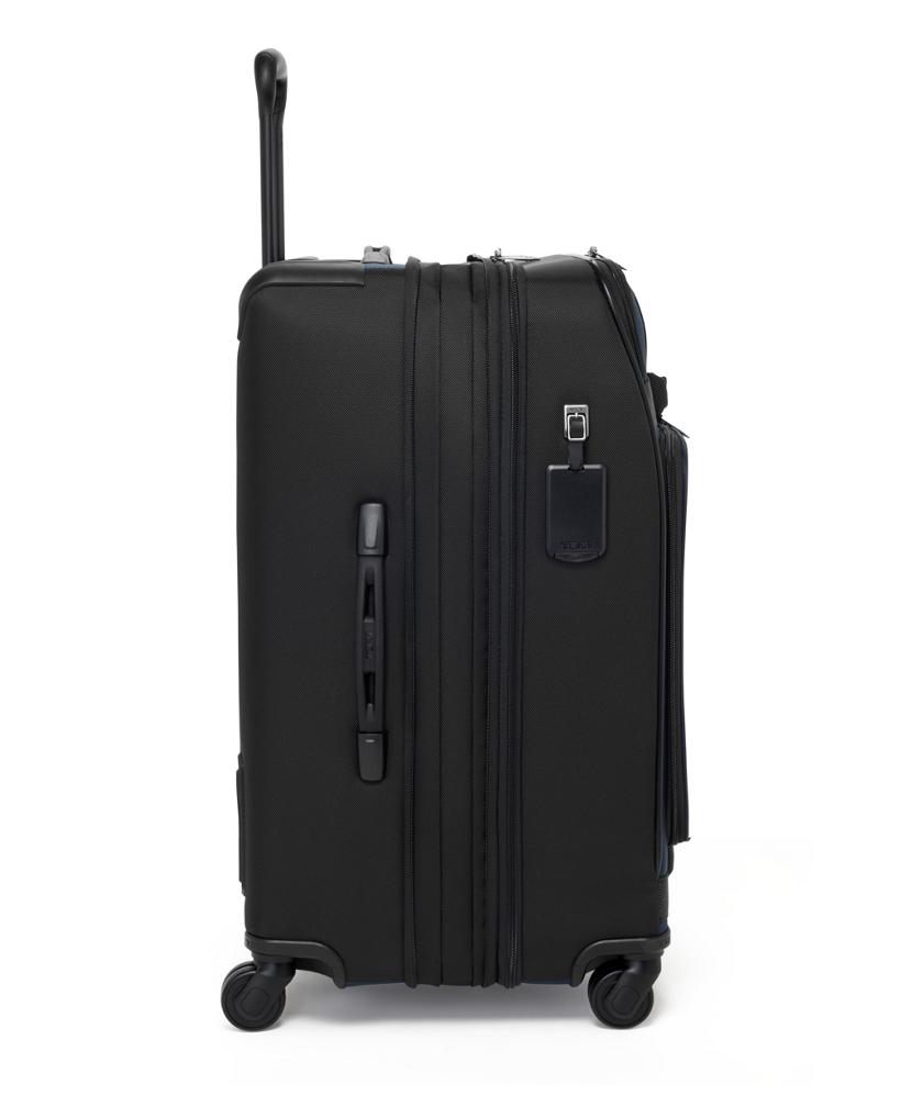 Short Trip Expandable 4 Wheeled Packing Case