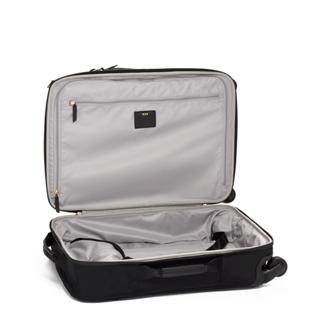 กระเป๋าขึ้นเครื่อง  Léger International Carry-On Black - medium | Tumi Thailand
