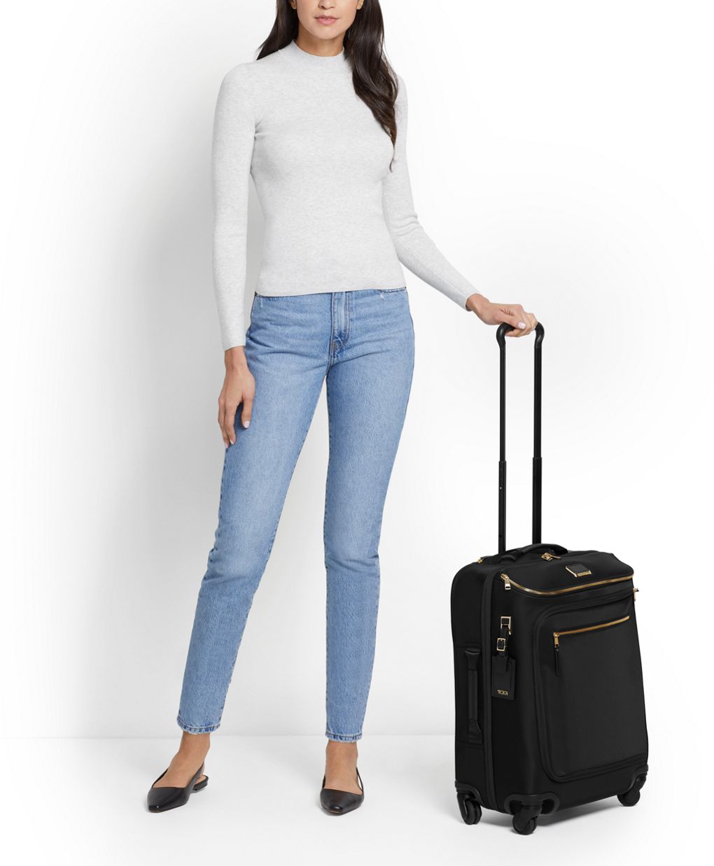 Tumi voyageur store carry on