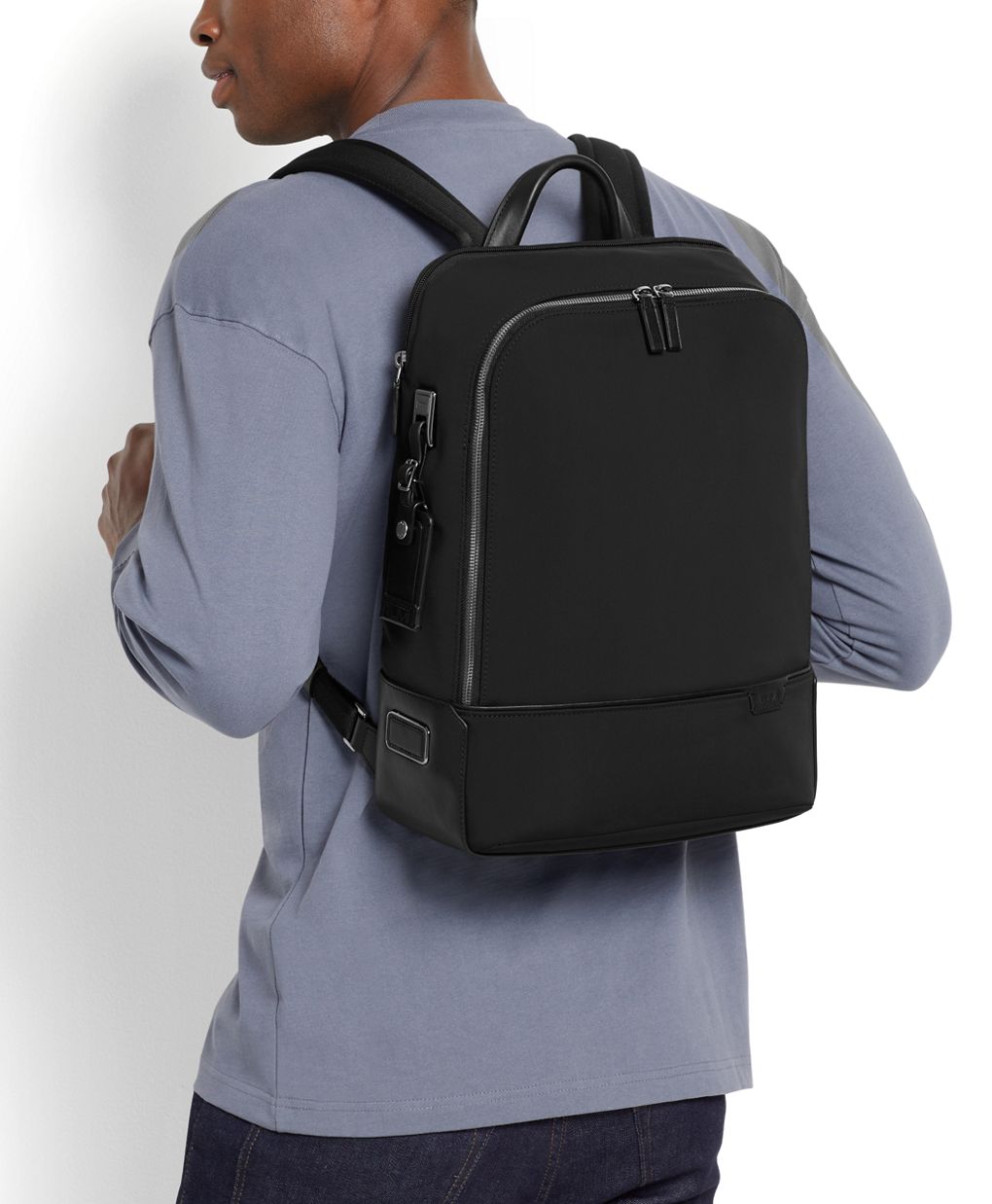 Tumi hotsell backpack men