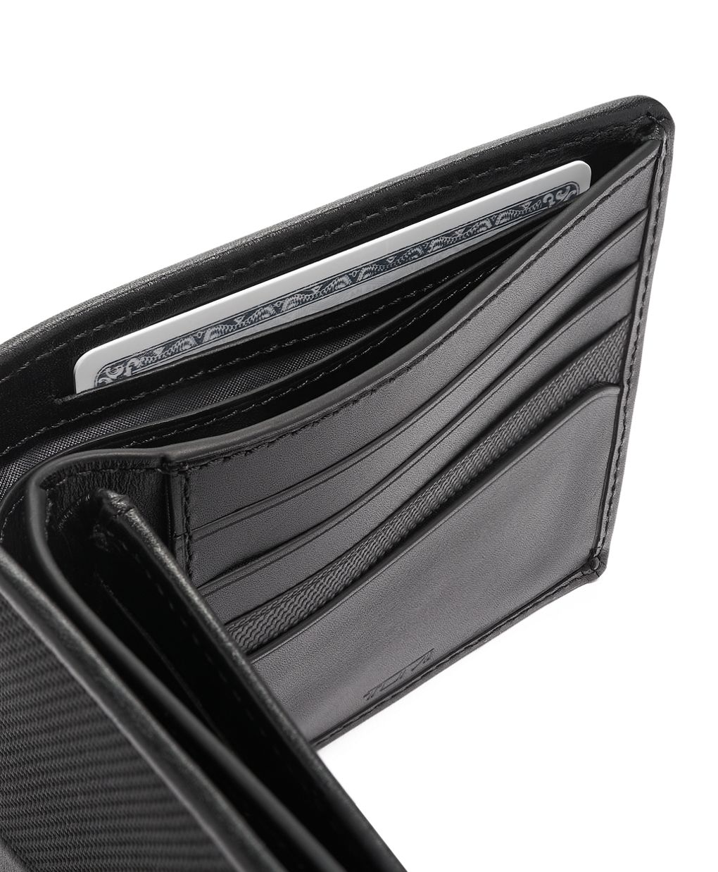 Tumi flip 2024 id lock wallet