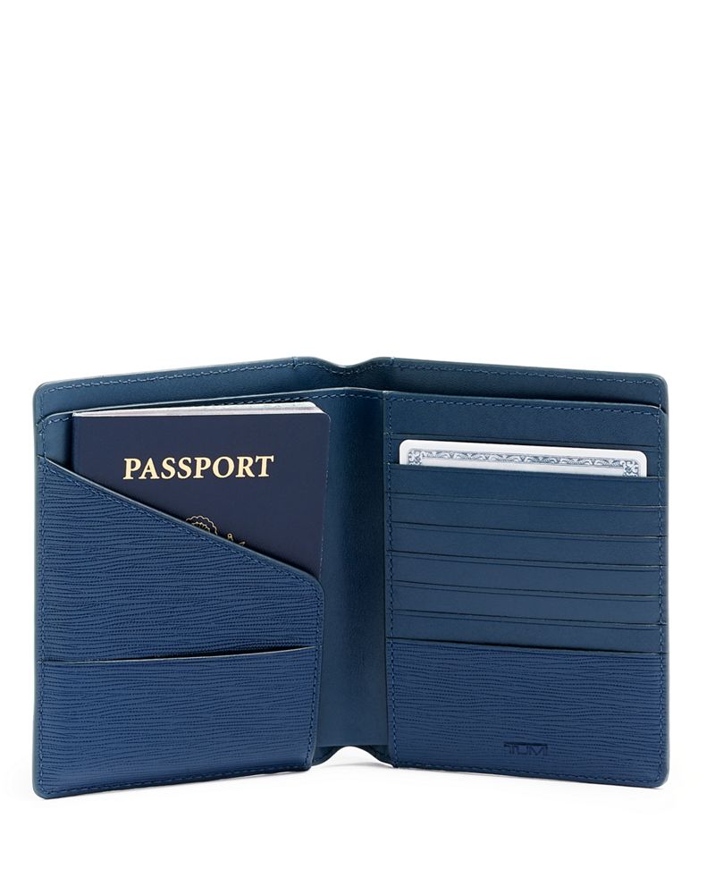PASSPORT CASE · 01187722BLM2 · TUMI Centro América