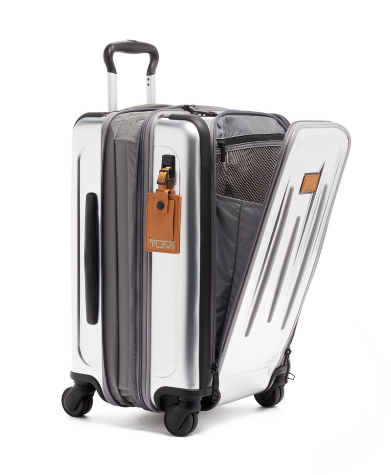 International Expandable 4 Wheeled CarryOn · 02803800SLV2 · TUMI