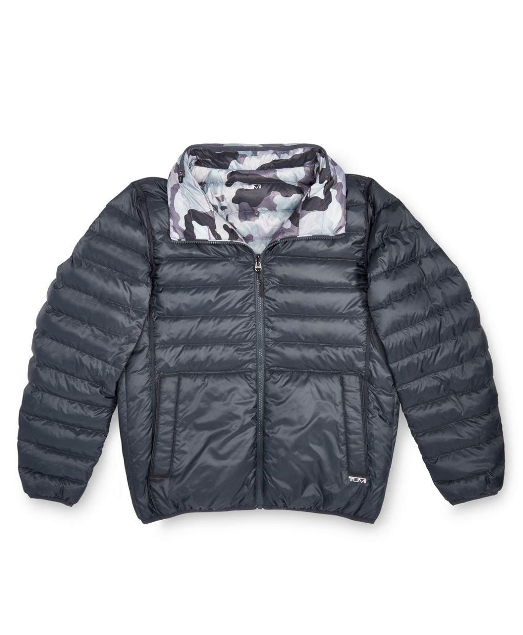 Tumi packable best sale jacket with hood