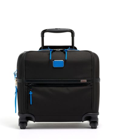 tumi