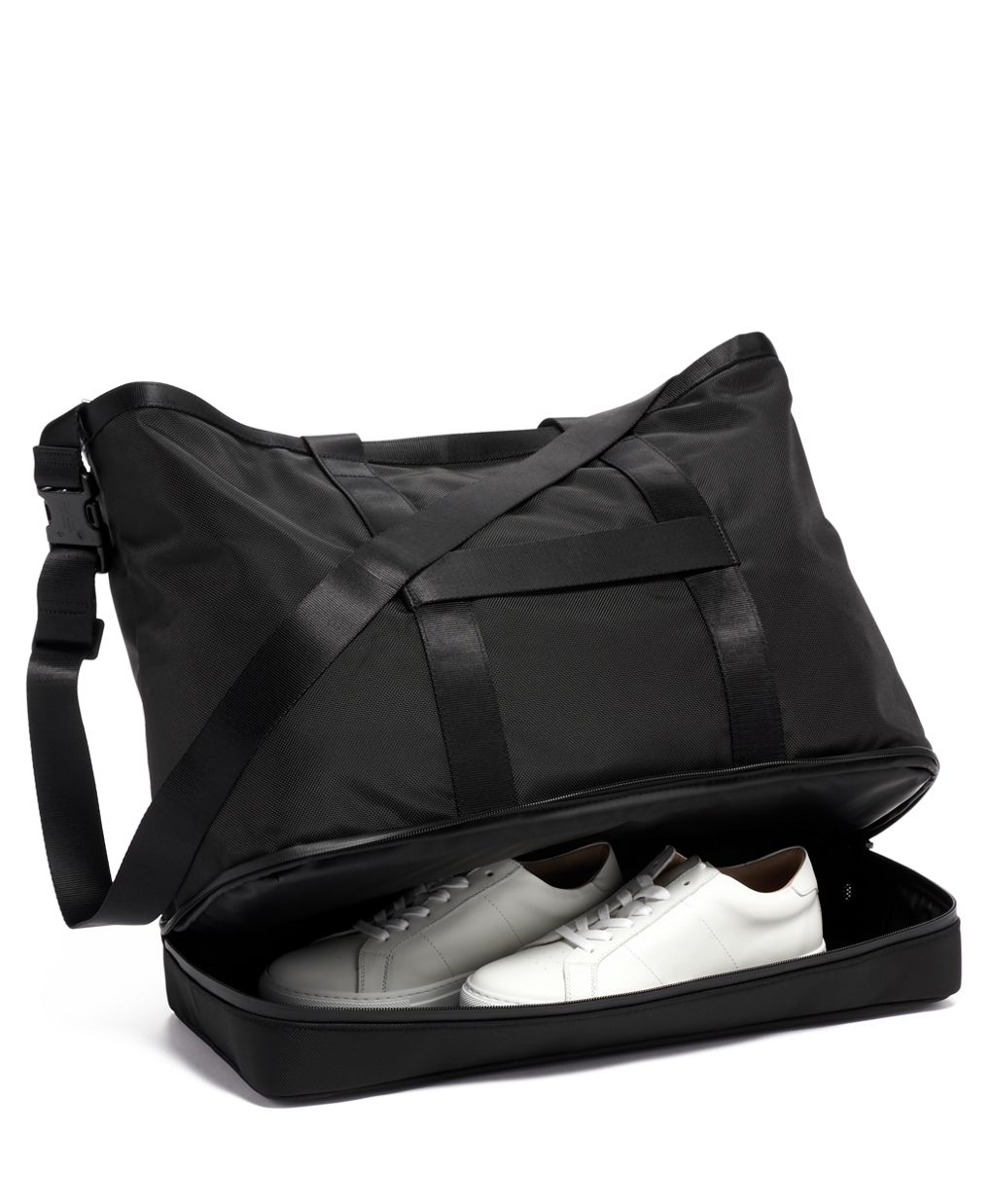 Carryall Tote | Tumi CA