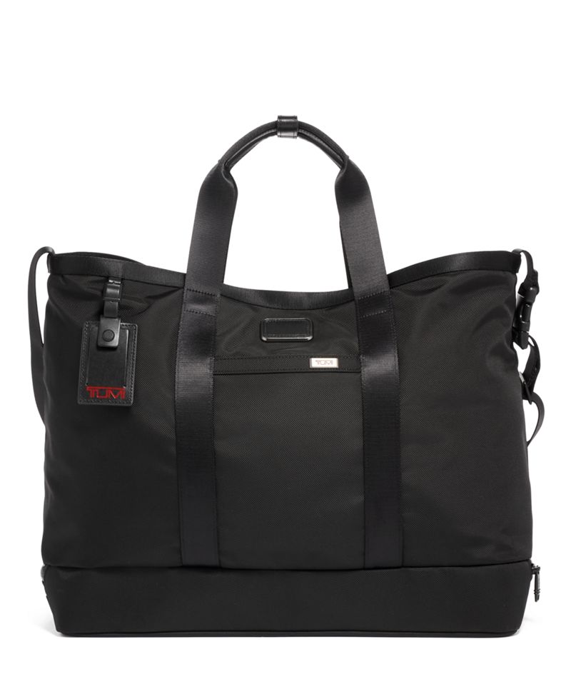 tumi alpha 3 carryon