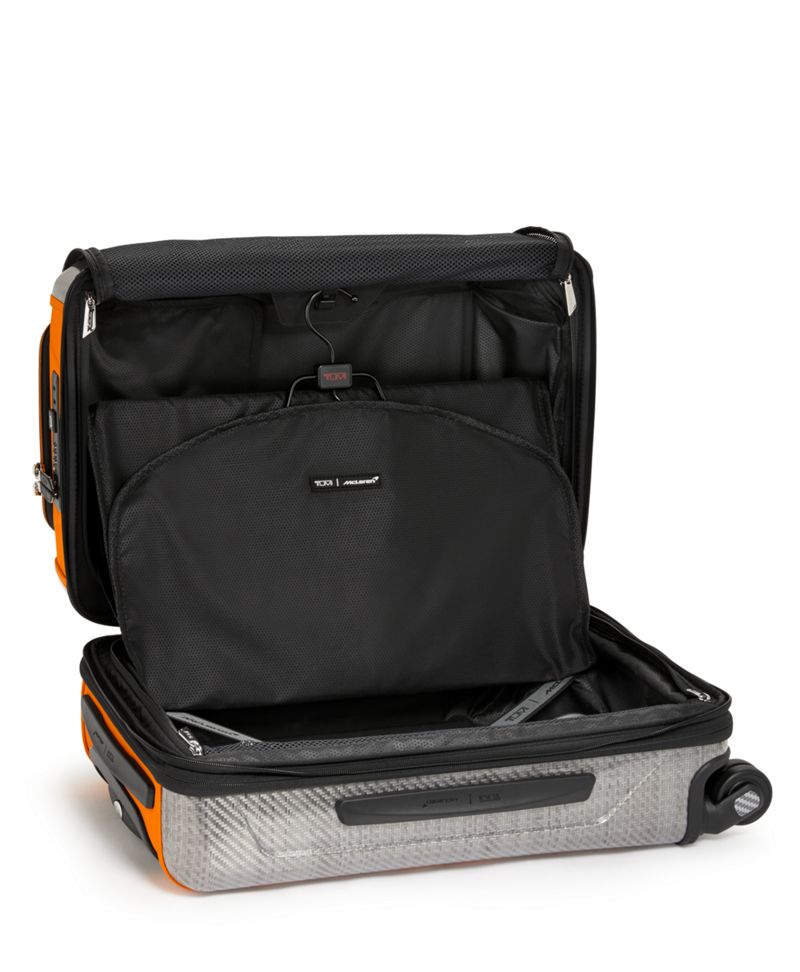 Aero International Expandable 4 Wheeled Carry On - Carry-on