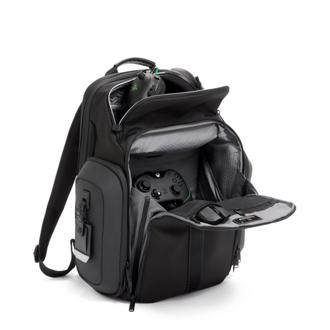 กระเป๋าสะพายหลัง Esports Pro Large Backpack Black - medium | Tumi Thailand
