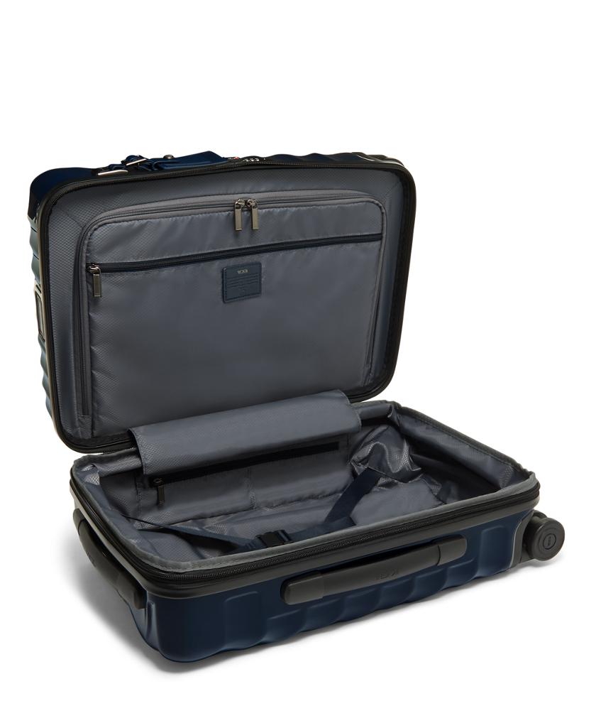 International Expandable 4 Wheeled Carry-On