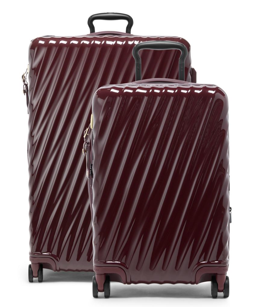 International Expandable 4 Wheeled Carry-On