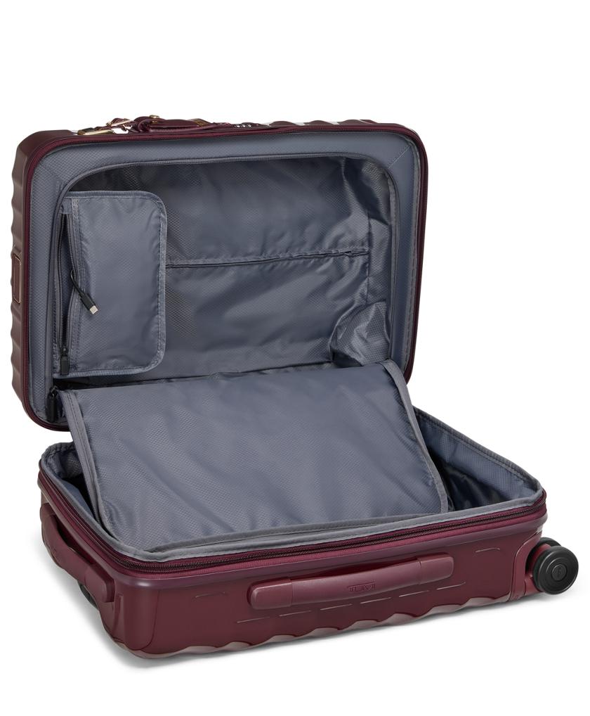 International Expandable 4 Wheeled Carry-On