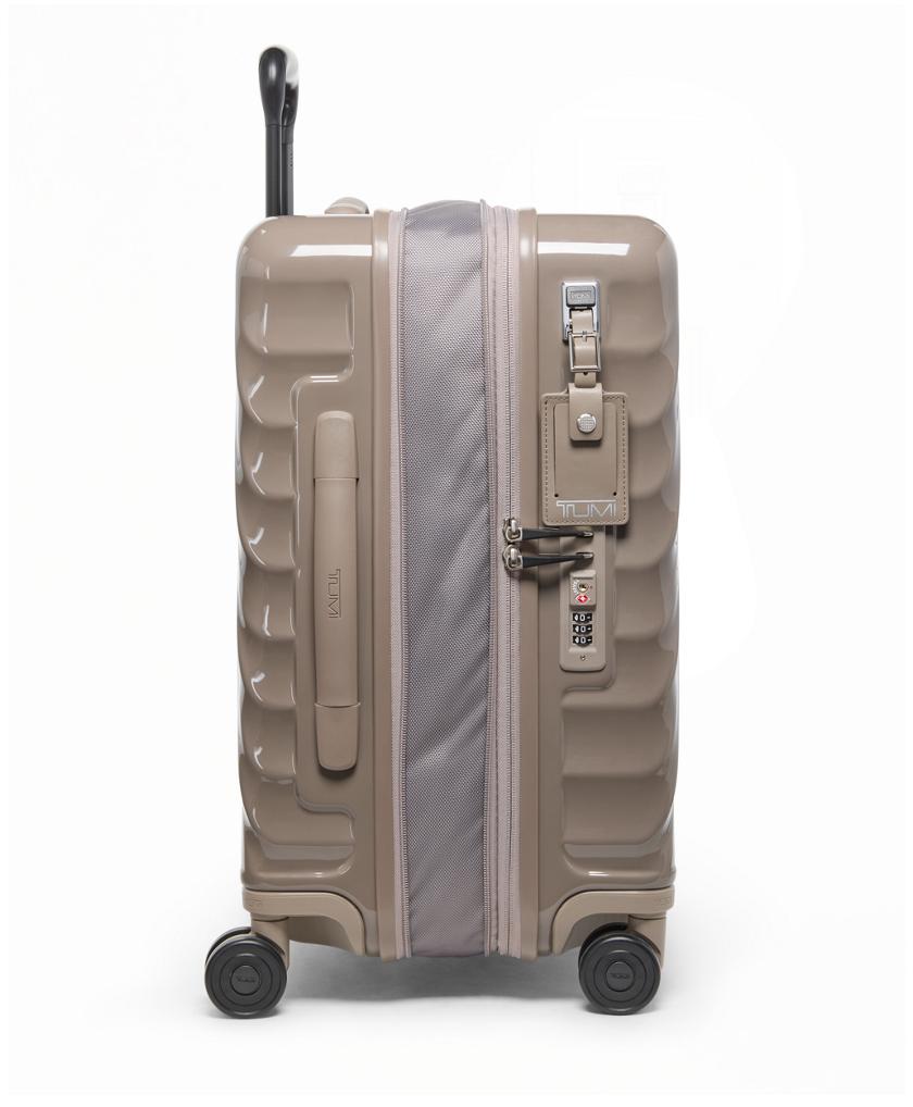 Continental Expandable 4 Wheeled Carry-On