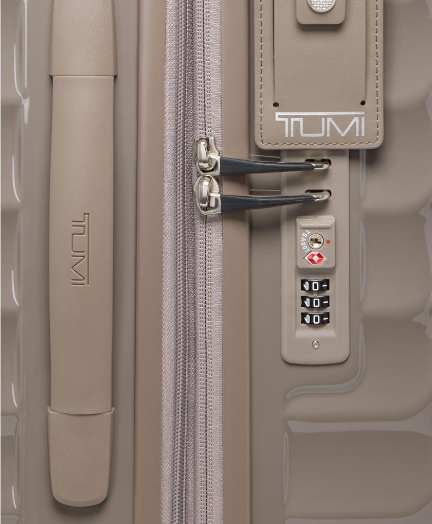 Continental Expandable 4 Wheeled Carry-On