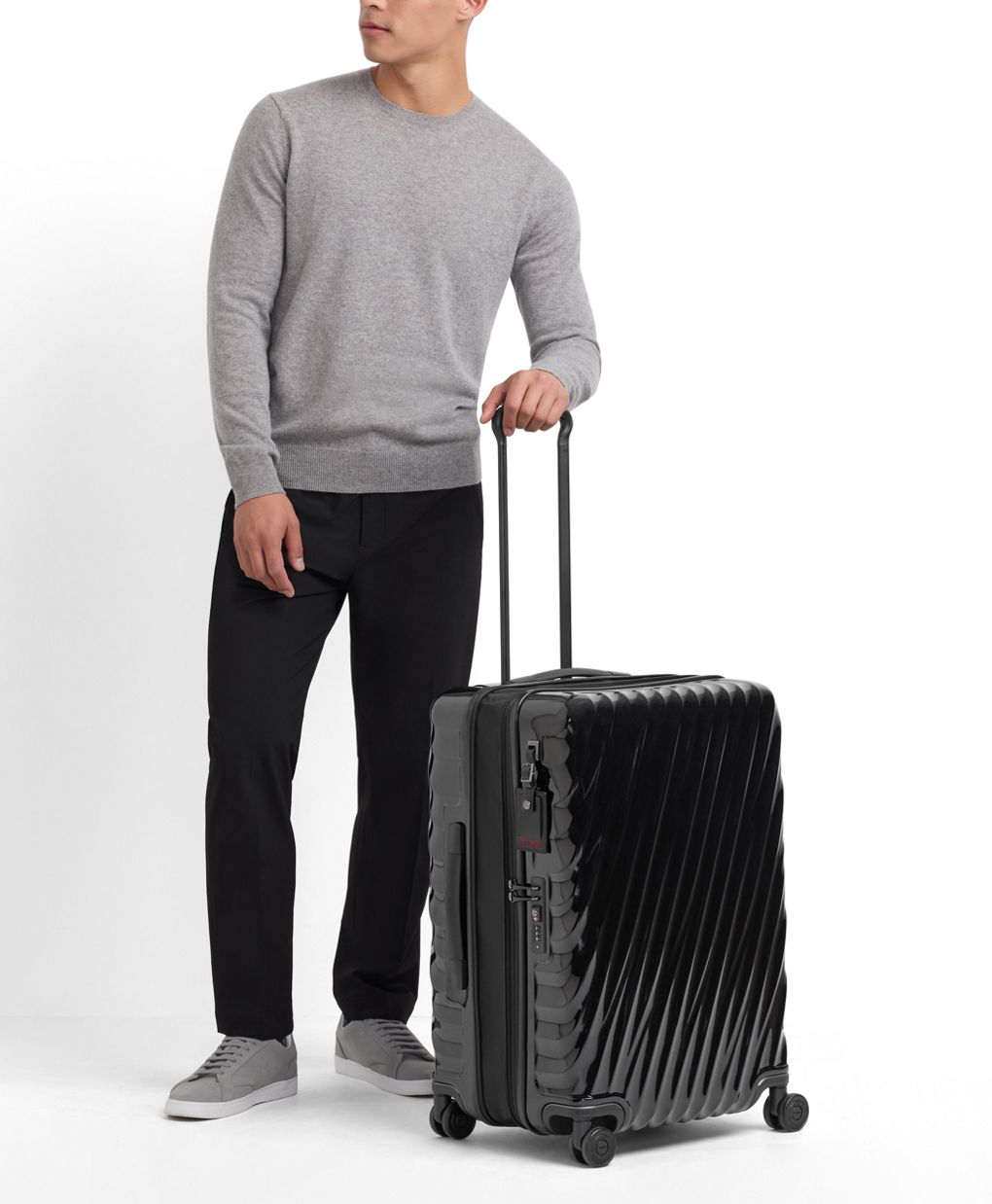 Tumi v3 extended outlet trip expandable packing case