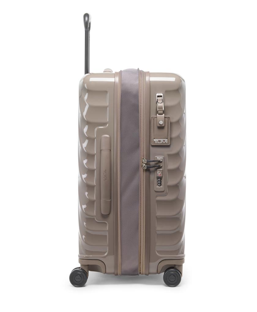 Short Trip Expandable 4 Wheeled Packing Case