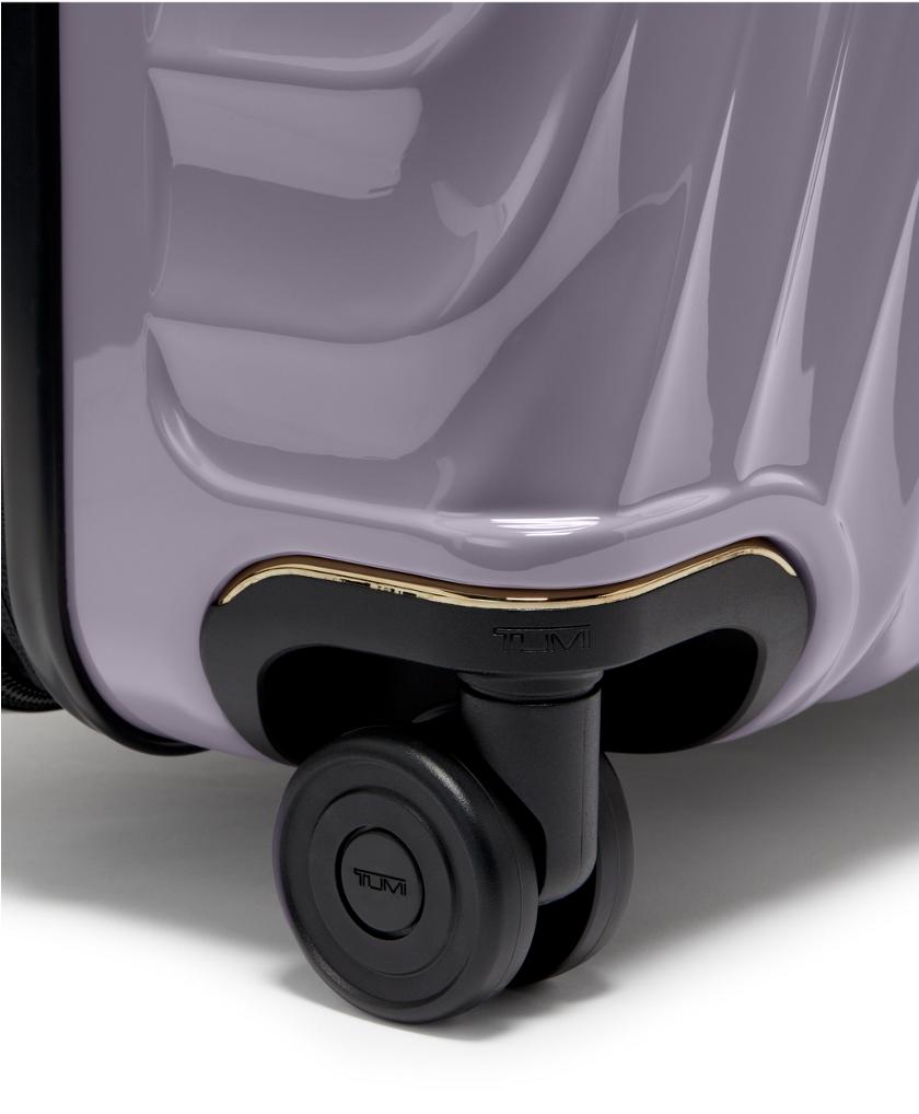 Short Trip Expandable 4 Wheeled Packing Case