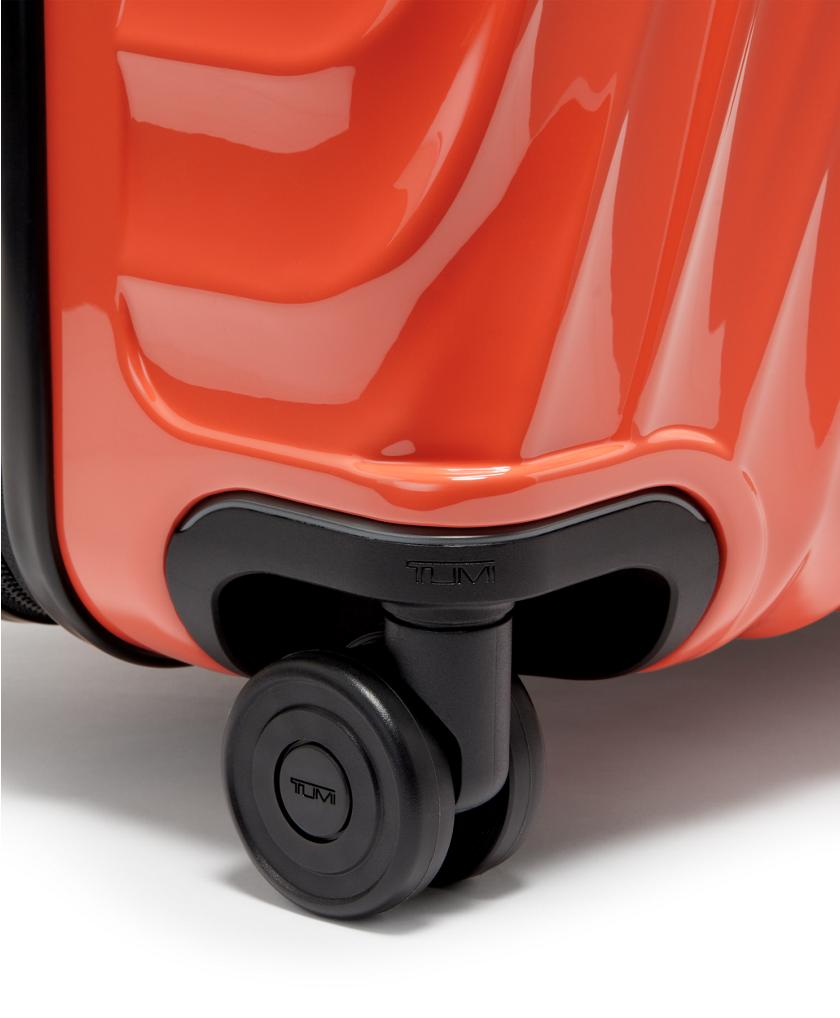 Short Trip Expandable 4 Wheeled Packing Case