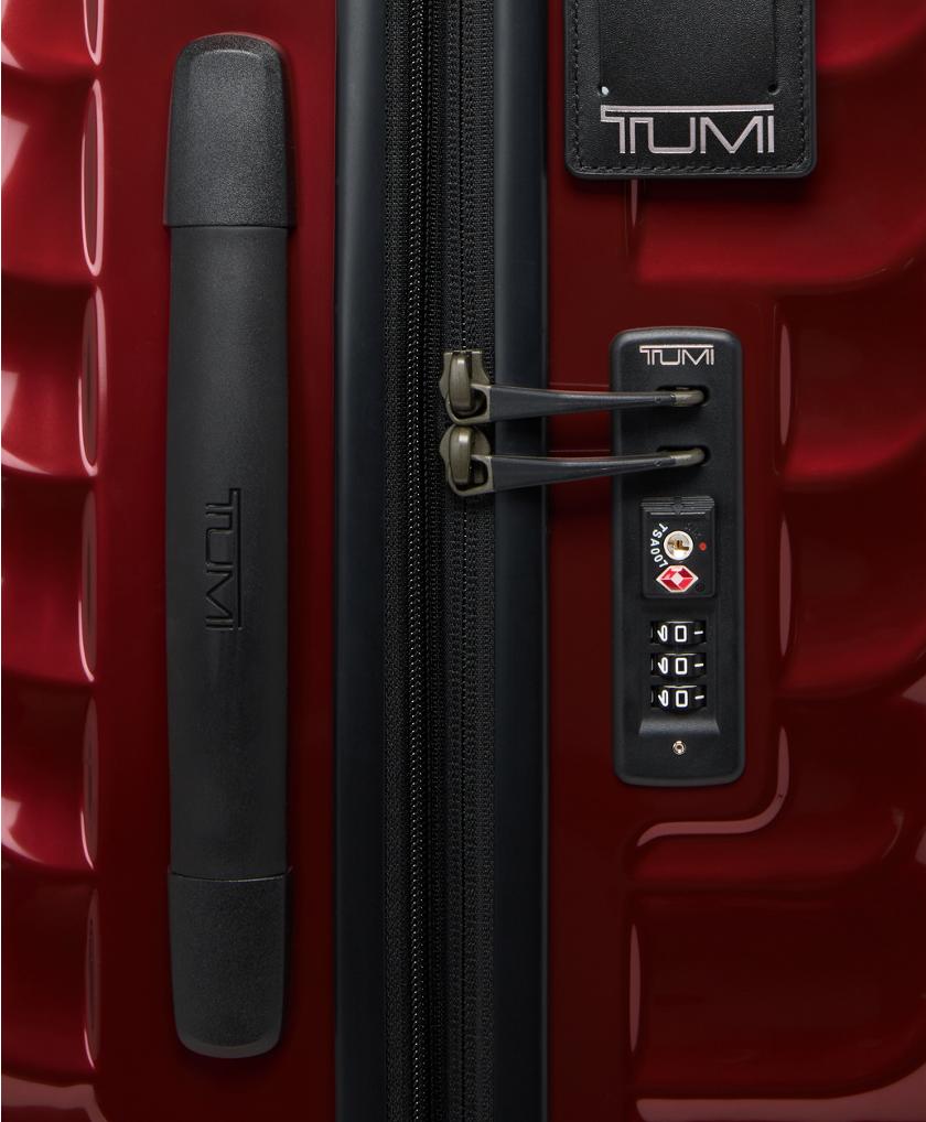 Short Trip Expandable 4 Wheeled Packing Case