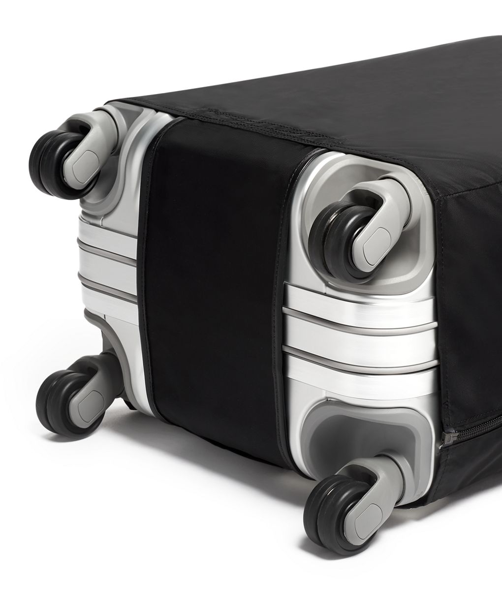 Tumi 19 Degree Aluminum 29” Cover Black