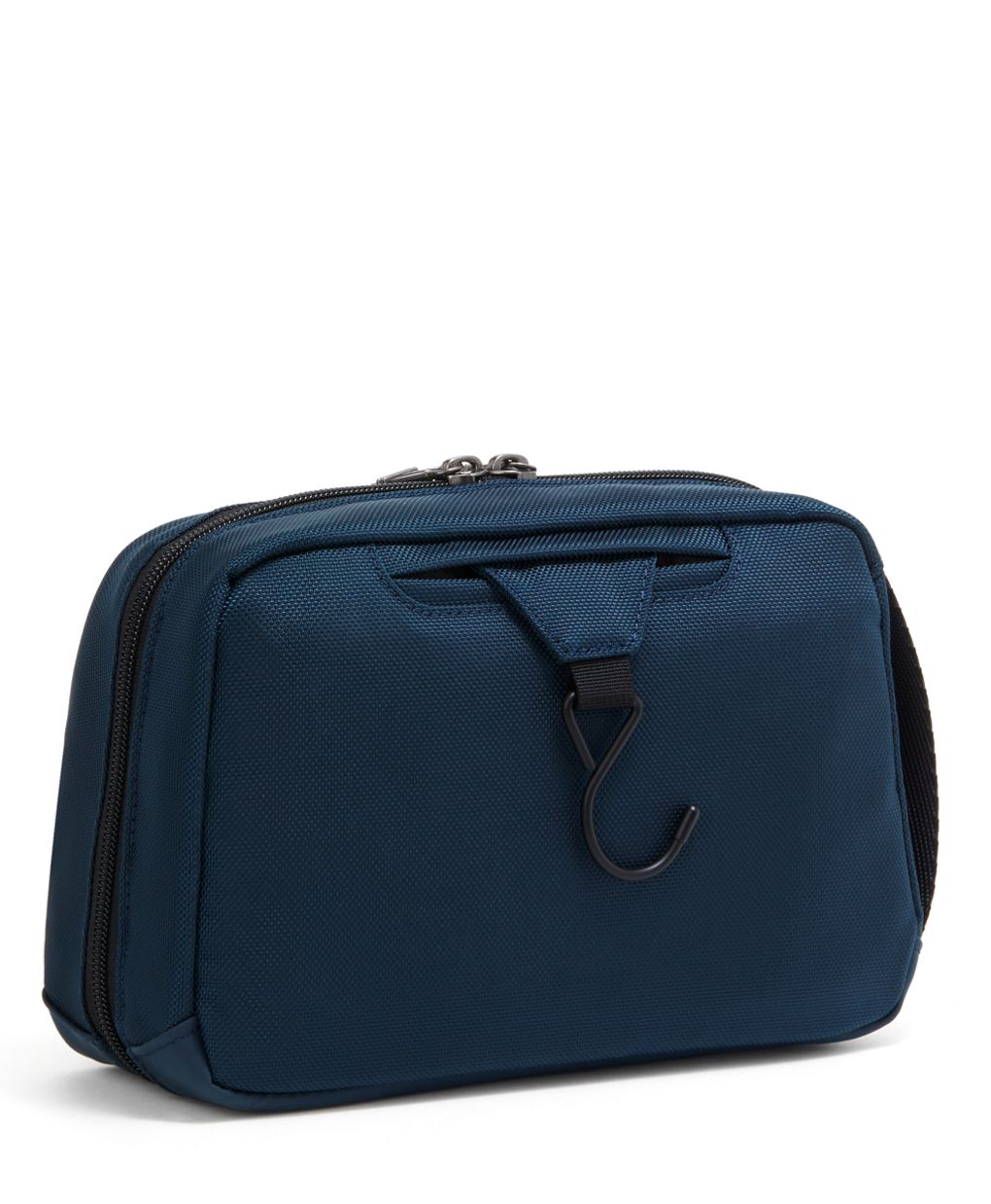 Tumi 2024 toiletry kit