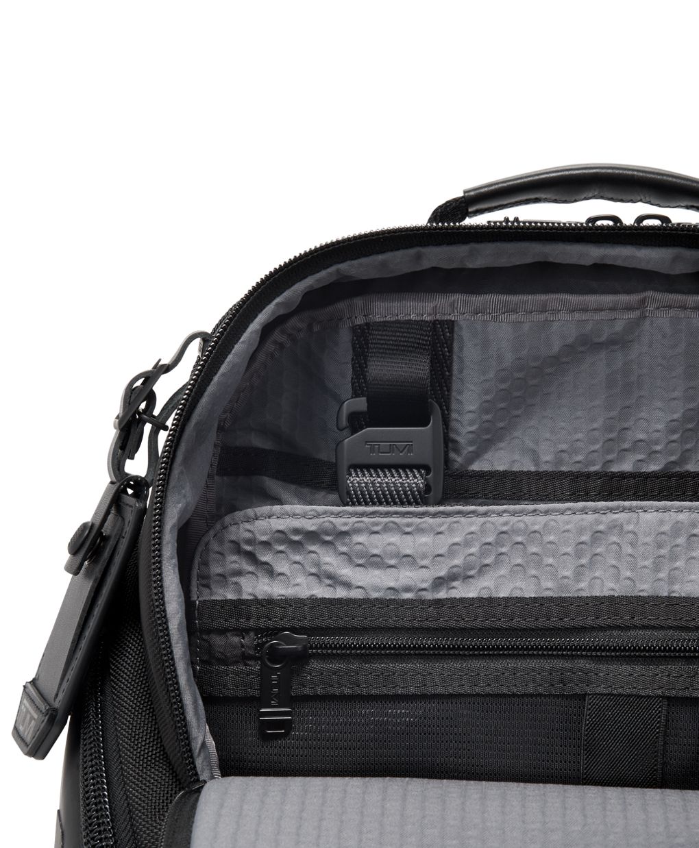 Tumi tech outlet organizer