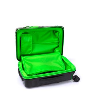 กระเป๋าขึ้นเครื่อง International Expandable 4 Wheeled Carry-on Black/Green - medium | Tumi Thailand
